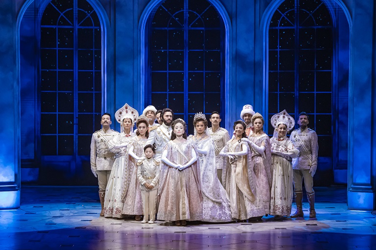 ANASTASIA, EL MUSICAL — ENTRETENIA